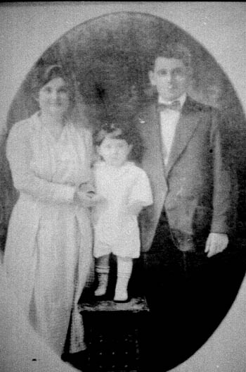 Ida and Harry Kreps and their son William